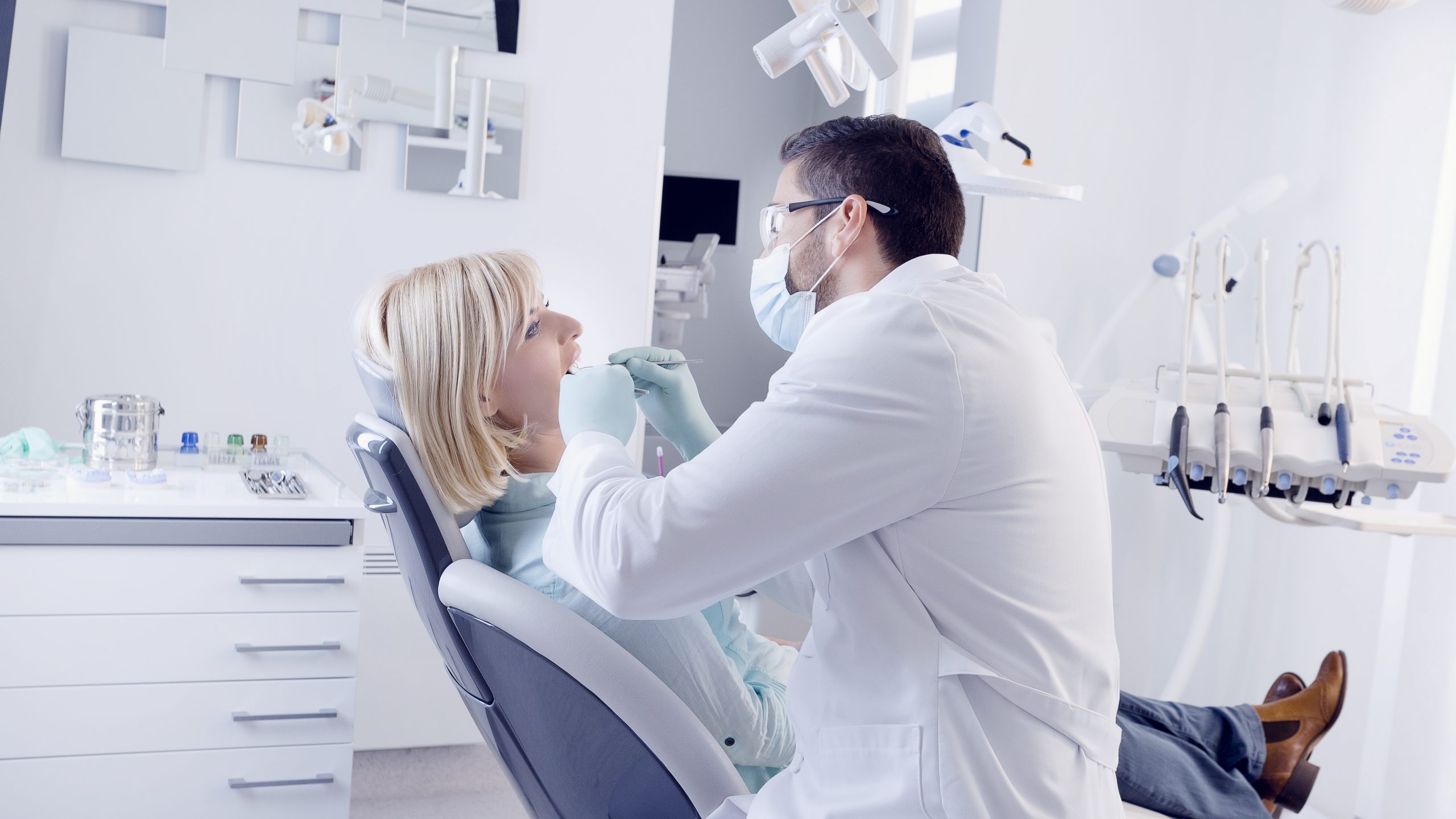 Dentist in Avenal, CA