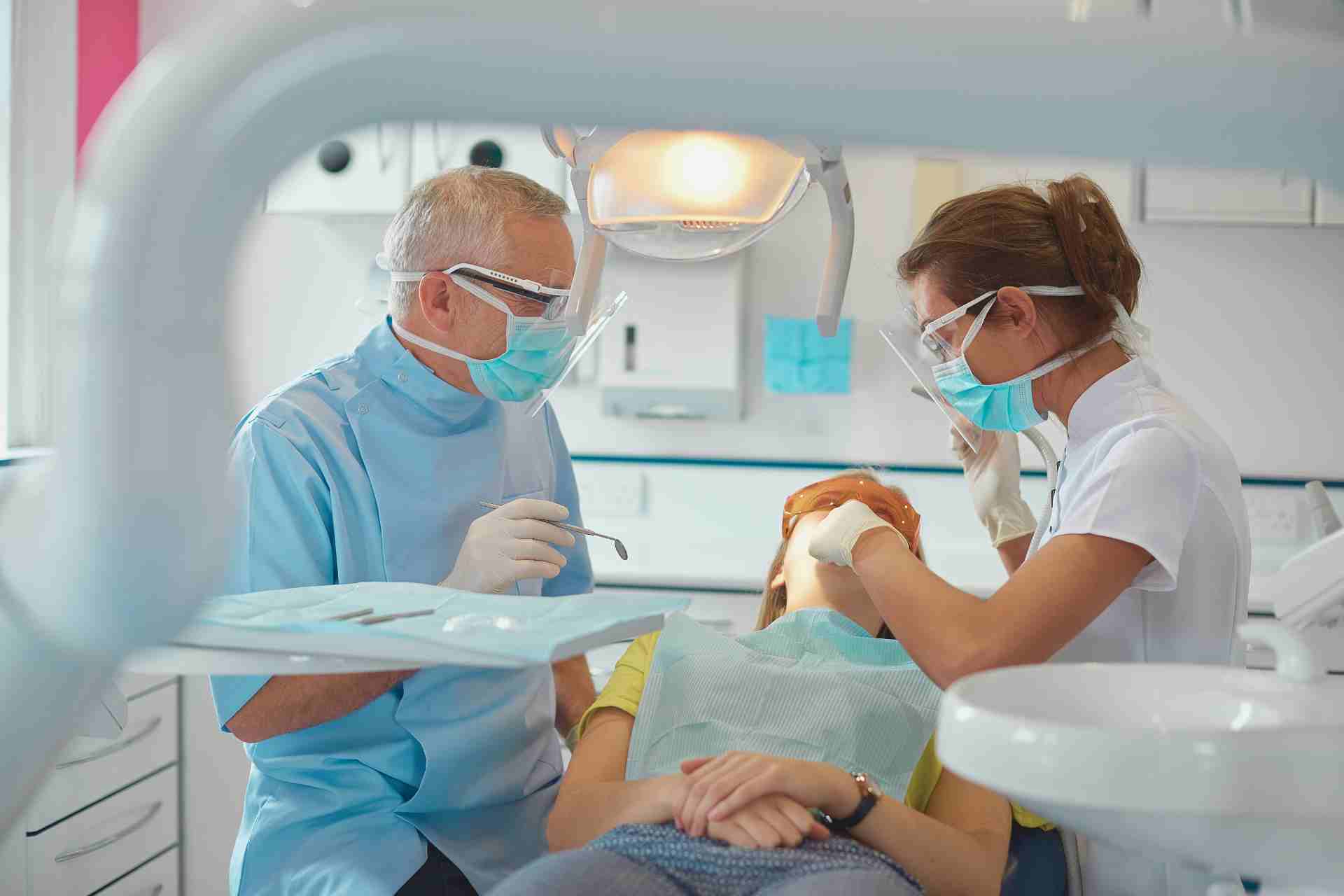 Dentist in Avenal, CA